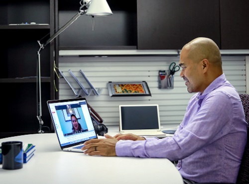 KAUST biostatistician Hernando Ombao (right), developed the method with colleagues Maricela Cruz (left on skype) and Miriam Bender from the University of California.