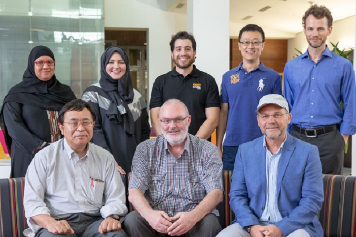 The research team report the complete circular and annotated genomes of two Red Sea strains, B. paralicheniformis Bac48 isolated from mangrove mud and B. paralicheniformis Bac84 isolated from microbial mat collected from Rabigh Harbor Lagoon in Saudi Arabia. (Front from l-r: Takashi Gojobori, Vladimir Bajic, Heribert Hirt; Back from l-r: Magbubah Essack, Ameerah Bokhari, Salim Bougouffa,  Xin Gao,  Stefan Arold.)