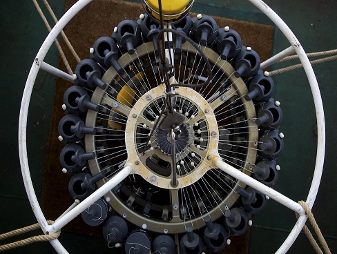The Rosette sampling system was used to collect deep-sea water samples.